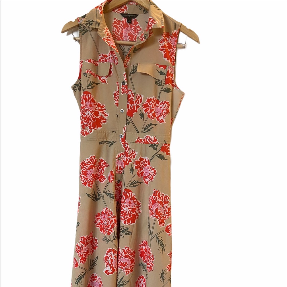Banana Republic Sleeveless Button Down dress Sz: 2